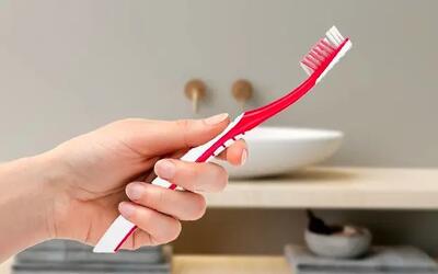 چگونه هزینه دندانپزشکی را با مسواک زدن کم کنیم؟