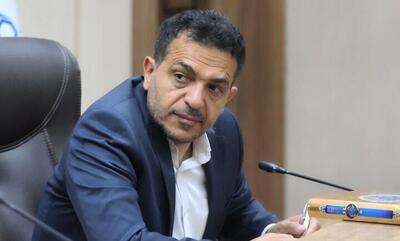 تعداد زیادی از مدارس روستایی همدان و فامنین فاقد محوطه حیاط آسفالت شده هستند
