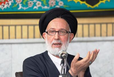 آیت‌الله ایازی: استفاده از زور برای حجاب اشتباه است - پایگاه خبری مدارا