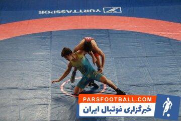 قهرمانی تیم کشتی فرنگی ایران در المپیک دانش آموزی - پارس فوتبال