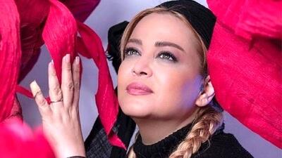 بهاره رهنما در کنار دکتر زیباییش