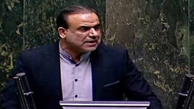 بیش از ۶۰ درصد اقتصاد کشور در اختیاری خصولتی‌ها است/ وزیر جدید اقتصاد باید برای تحقق شعار سال برنامه داشته باشد