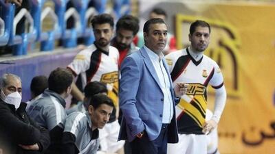بازگشت گلر سابق پرسپولیس به تیم ملی پس از ۲۰ سال!