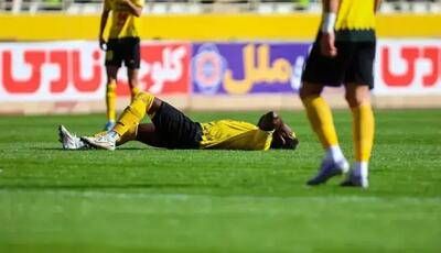 سپاهان کلاشینکف خرید، شلیک نکرد!
