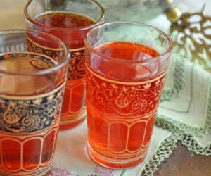 طرز تهیه شربت جلاب و طبع آن در طب سنتی
