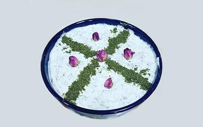 طرز تهیه ماست سفت و چکیده فوق العاده خوشمزه در منزل