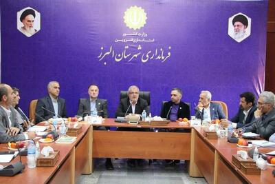 تشکلهای غیردولتی بهترین مشاوران بخش دولتی برای تحقق شعار سال هستند