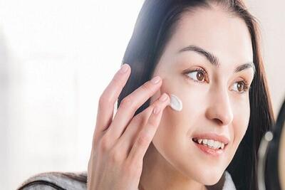 کرم دست ساز قهوه و خاک رس برای درمان افتادگی پوست