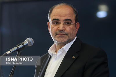 متخصصان صنعت هسته‌ای گام‌به‌گام با همتایان جهانی خود در حال حرکت هستند