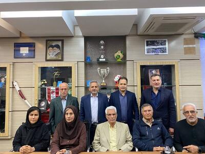 اولین جلسه هیات مدیره کانون مربیان ایران در سال جدید +عکس