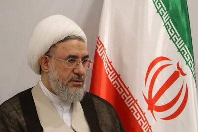پارکینگ‌ها در هسته مرکزی قم برای مدیریت بهتر ترافیک افزایش یابد