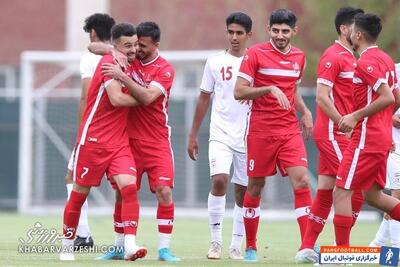 رقابت جالب ستاره های پرسپولیس و تراکتور! - پارس فوتبال