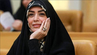 عکس دیدار الهام چرخنده با رهبر معظم انقلاب + عکس چهره آرام خانم بازیگر در بیت رهبری