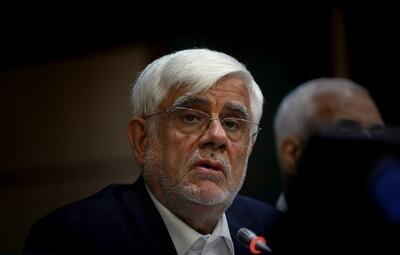 عارف: باید محور کار اقتصادی، بخش خصوصی باشد