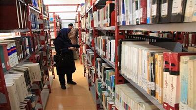 عشق به کتاب تعطیل بردار نیست/استقبال هزاران نفر از کتابخانه‌های خراسان جنوبی در ایام نوروز