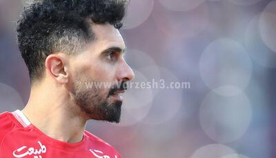 لبخند کاپیتان پرسپولیس بعد از عمل جراحی