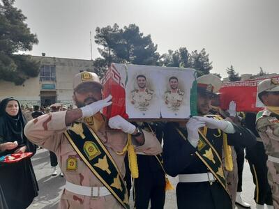 مراسم وداع با شهدای مرزبان ایلامی