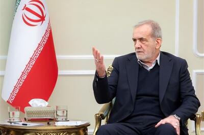 رئیس جمهور ایران : لازم باشد ضمانت می دهیم که به دنبال بمب هسته ای نیستیم