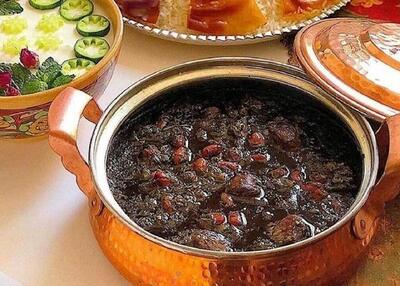 راز خوشمزگی قورمه سبزی مجلسی+ فیلم