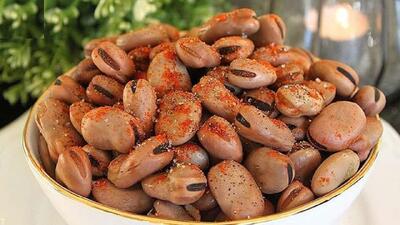 چه کسانی نباید باقلا بخورند + عوارض