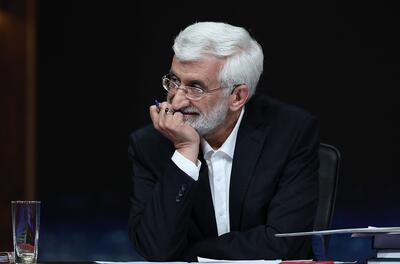جناب جلیلی! برای خدا، مدتی در سایه تاریک حکمرانی و دولت پنهان نابودکننده‌تان آرام بگیرید، شاید دیگرانی بتوانند این پلشتی‌ای که در سیاست خارجی کاشته‌اید را سر و سامانی دهند