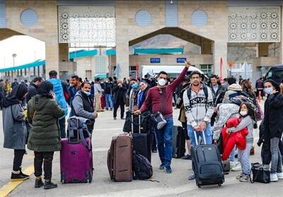 اتاق بازرگانی وان ترکیه: در تعطیلات نوروزی، هر ایرانی به طور متوسط ۵۰۰ دلار در شهر وان هزینه کرده/ توریست‌های ایرانی مجموعاً ۸۰ میلیون دلار خرج کردند/ تعداد توریست‌ها نسبت به سال گذشته ۷ هزار نفر کمتر شده؛ وضعیت اقتصادی در ایران در این موضوع تاثیر گذار بوده