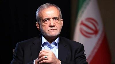 فیلم/ پزشکیان: آن چیزی که کشور و و مردم ما را می‌تواند به عزت و قدرت برساند دانایی و آگاهی است