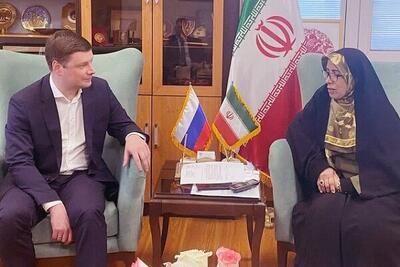 تبادل دانشجویان و استادان دانشگاه تهران و دانشگاه سنت پترزبورگ روسیه