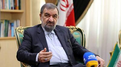 محسن رضایی درباره مذاکرات ایران و امریکا: در هر دو حوزه (دیپلماسی و میدان) تمامی ارکان نظام در یک هم افزایی و هماهنگی کم سابقه در حال طراحی و اجرای برنامه‌ها و سیاست‌های مربوطه هستند - مردم سالاری آنلاین
