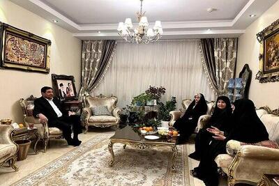 مخبر: خون شهیدان هسته‌ای چراغ راه علم و فناوری کشور است
