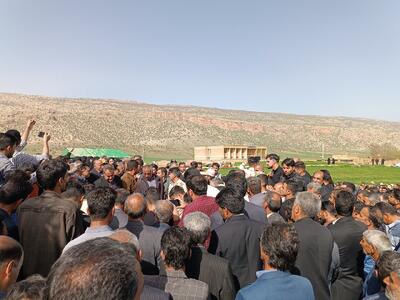 تشییع و تدفین شهید مرزبانی در روستای «جان جان» استان ایلام