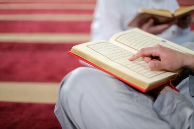 برگزاری اختتامیه جلسات رمضانی جزءخوانی قرآن در مسجد قنات کوثر