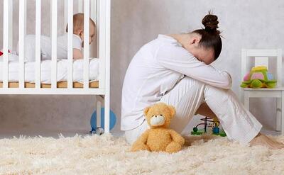 افسردگی پس از زایمان فقط تا ۲ هفته طبیعی است