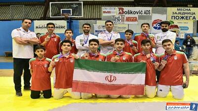 تیم تکواندو پسران عنوان قهرمانی را کسب کرد - پارس فوتبال