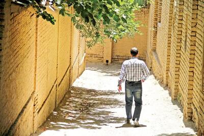 محله تهرون‌قشنگه کجاست؟