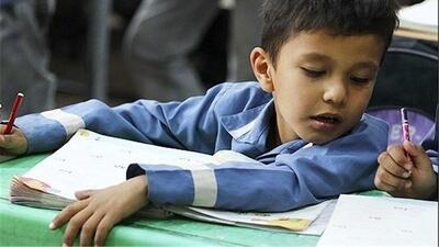 بررسی دلیل کارنامه قرمز ۶۰۰ هزار دبستانی