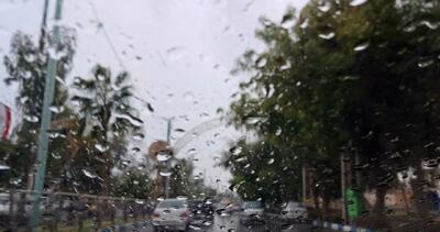سامانه بارشی فردا شب به تهران می‌رسد