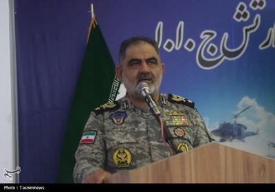 دریادار ایرانی: دشمن متجاوز را ‌در دریاها غرق خواهیم کرد‌