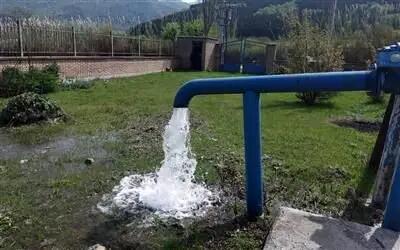 بهسازی ۵ حلقه چاه در راستای پایداری آب آشامیدنی شهرستان مرزی مراوه تپه
