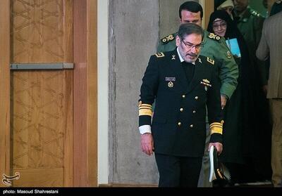 واکنش شمخانی به تهدیدهای خارجی درباره برنامه هسته‌ای؛ دو روز مانده به مذاکره/ استمرار تهدیدات شاید منجربه انتقال⁧ مواد غنی‌شده⁩ به مکان‌های نامشخص شود