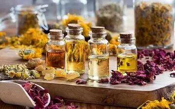 هشدار؛ هر عرق گیاهی را مصرف نکنید؛ شاید در آن متانول و سموم مختلف باشد/ جزئیات