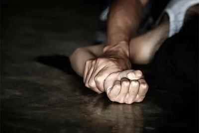 فیلم  آزار گروهی 5 مرد  از فامیل خودم به زنم را دیدم/ از عصبانیت لب هایش را سوزاندم و..