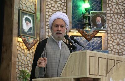 امام جمعه شیراز : تحریم‌ها نه‌تنها برای ما ضرری ندارد، بلکه شاید فضاهایی هم برای ما در بقیه دنیا باز کند و کشورهای دیگر با ایران وارد معامله شوند