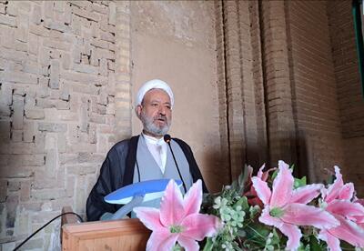 امام جمعه اردستان: ظلم بی‌نهایت صهیونیست‌ها همچنان تداوم دارد