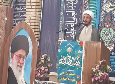 یاری کردن مظلوم یک تکلیف دینی و انسانی است