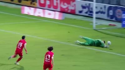 گندوز و تیرک مانع از گل‌زنی نساجی به پرسپولیس - پارس فوتبال