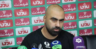 مازیار زارع: انگشت کوچک قایقران هم نمی‌شوم - پارس فوتبال