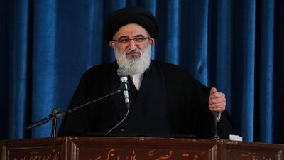 همه موظف اند برای تحقق شعار سال این تلاش کنند
