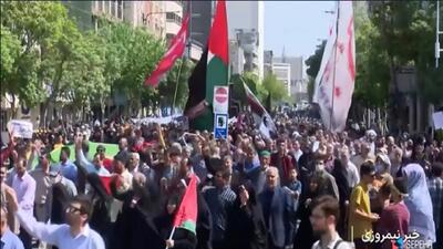 نمازگزاران تهرانی در حمایت از مردم غزه راهپیمایی کردند + فیلم