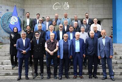در جلسه باشگاه استقلال با پیشکسوتان چه گذشت؟ - آینه فردا